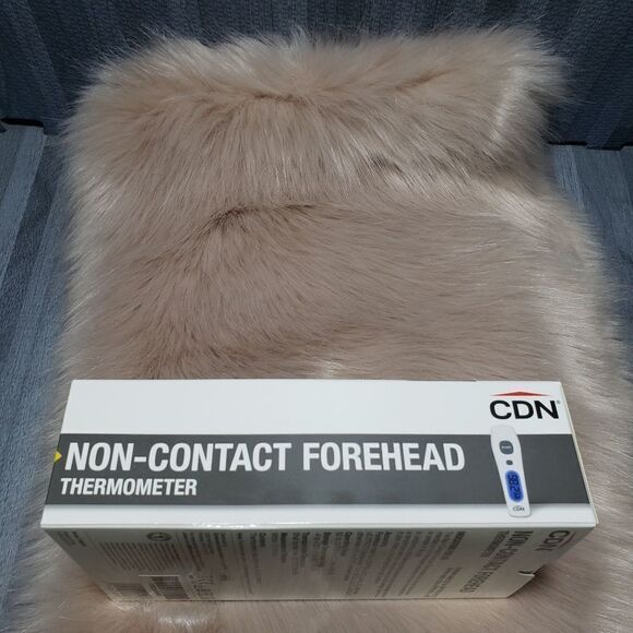 CDN Digital Non-Contact Forehead Thermometer - Picture 3 of 3